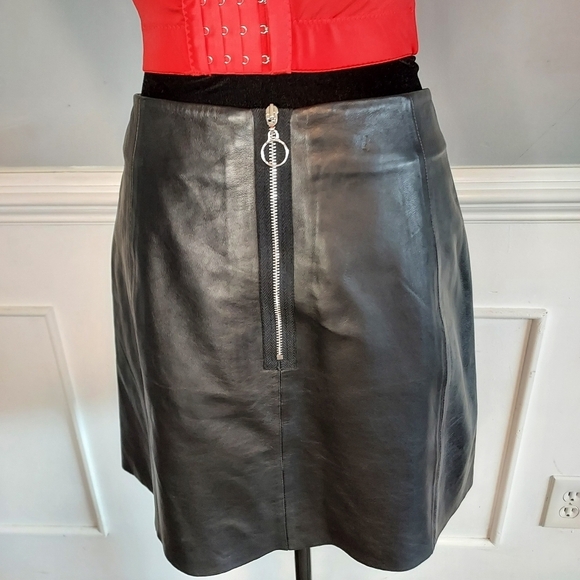 Veda Black Mini Skirt - Picture 7 of 14